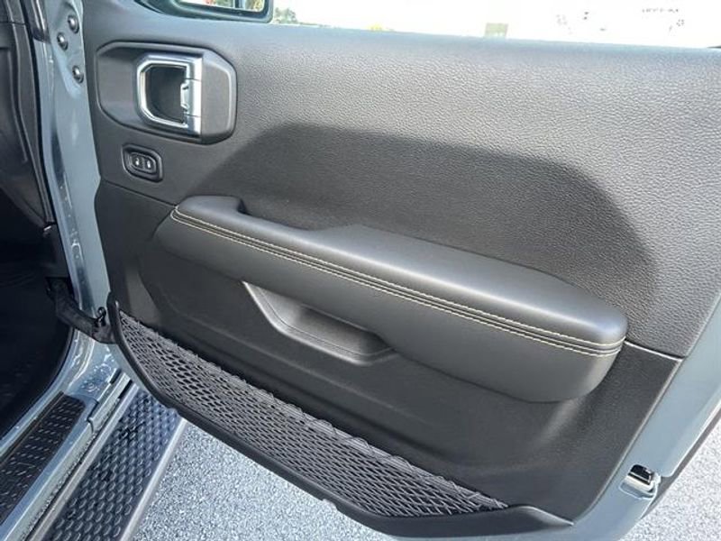 New 2026 Jeep Wrangler Unlimited Sahara AWD/4WD image 24
