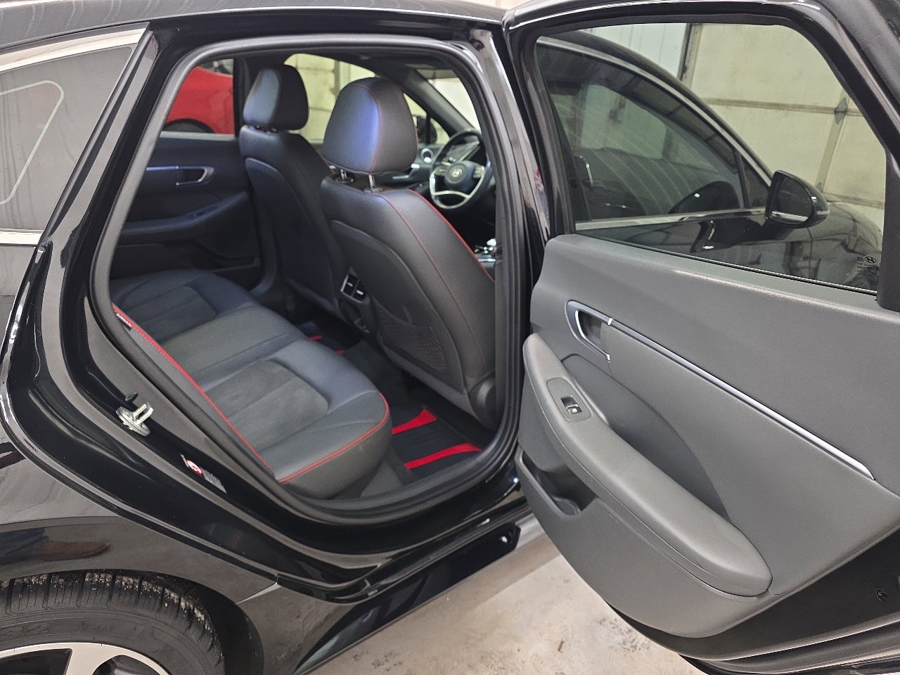 Used 2022 Hyundai Sonata SEL Plus w/ Preferred Accessory Package image 51