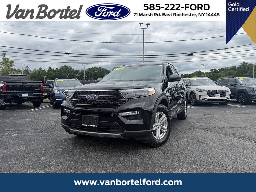 Certified 2023 Ford Explorer XLT w/ Equipment Group 202A AWD/4WD image 1