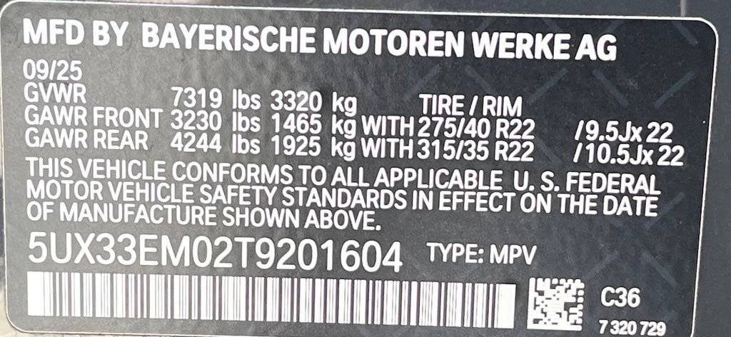 Used 2026 BMW X7 M60i AWD/4WD image 46