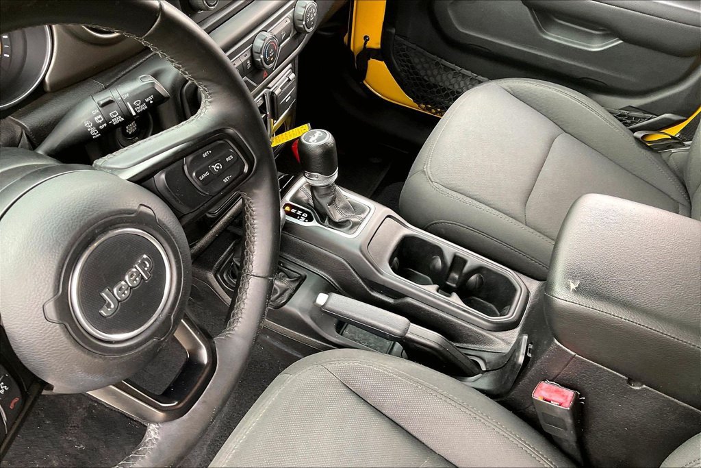 Used 2019 Jeep Wrangler Unlimited Sport S AWD/4WD image 17