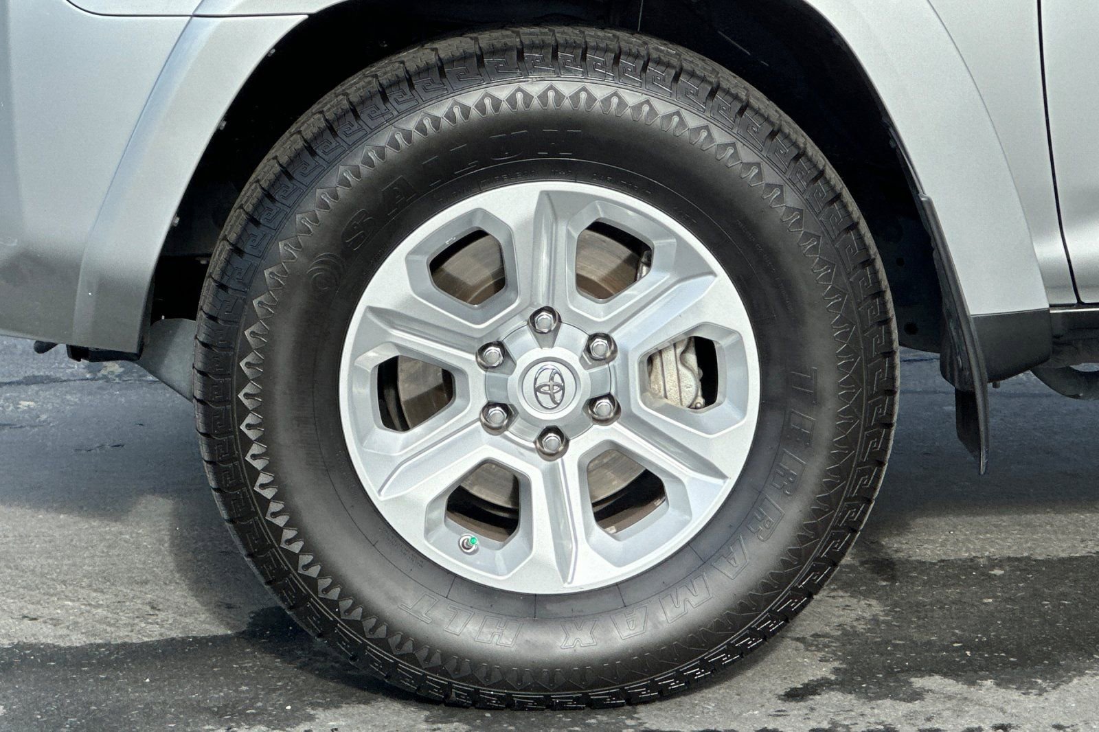 Used 2023 Toyota 4Runner SR5 image 27