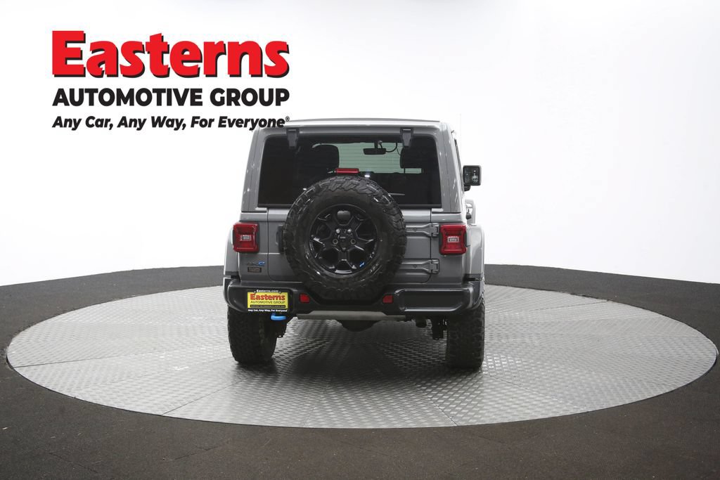 Used 2022 Jeep Wrangler Unlimited Rubicon 4xe w/ Cold Weather Group AWD/4WD image 38