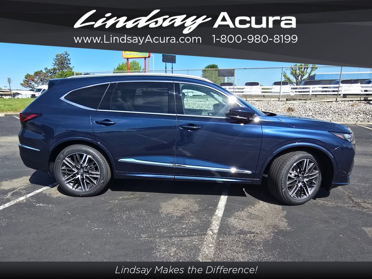New 2026 Acura MDX w/ Advance Package AWD/4WD image 3