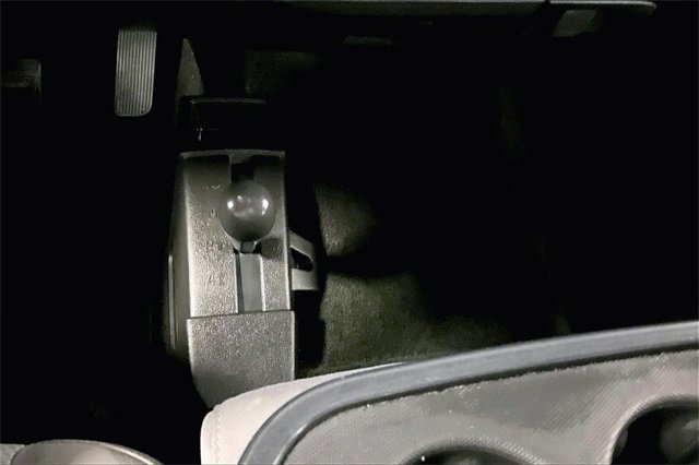 Used 2017 Chevrolet Silverado 1500 Custom w/ Custom Convenience Package image 14