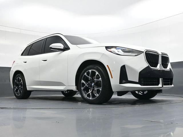 Used 2026 BMW X3 xDrive30 w/ M Sport Package image 29