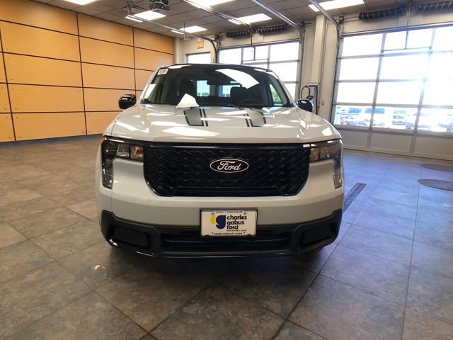 New 2025 Ford Maverick XLT w/ XLT Luxury Package AWD/4WD image 2