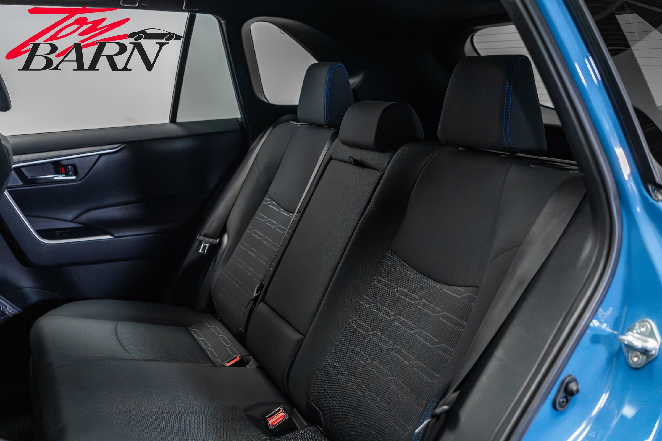 Used 2023 Toyota RAV4 SE w/ Convenience Package image 42