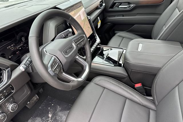 New 2026 GMC Yukon Denali w/ Sun & Power Step Package AWD/4WD image 10