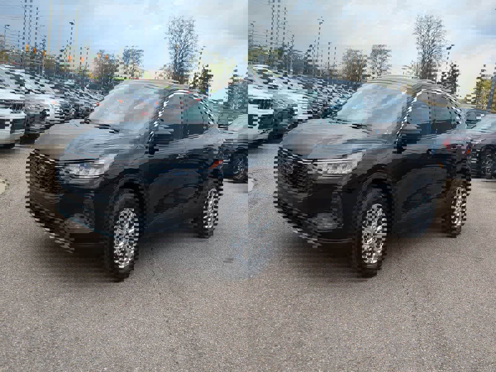 Used 2023 Ford Escape Active AWD/4WD image 4