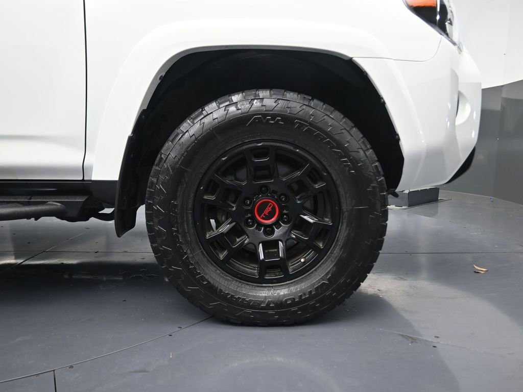 Used 2022 Toyota 4Runner TRD Pro AWD/4WD image 5