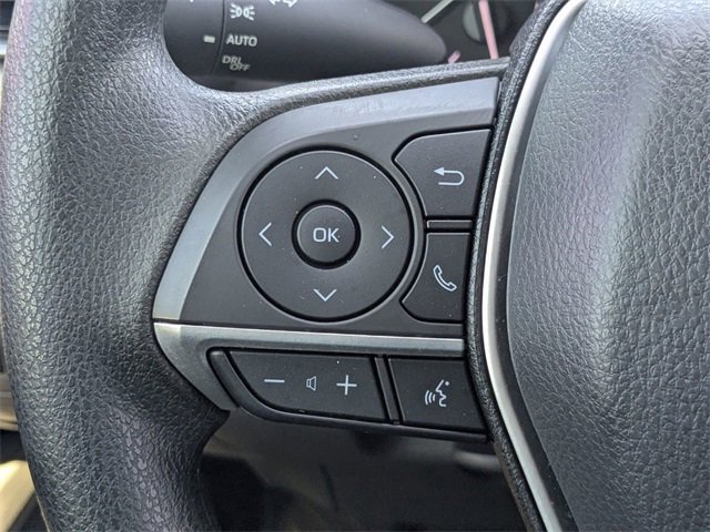 Used 2022 Toyota Camry LE image 24