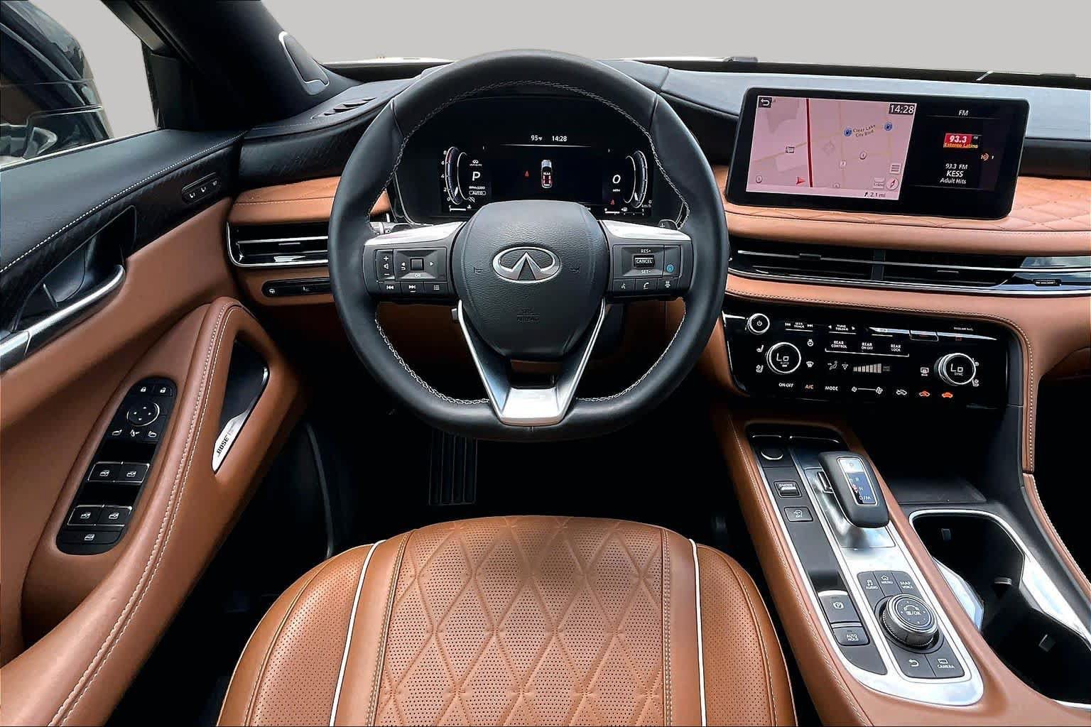Used 2025 INFINITI QX60 Autograph w/ Cargo Package AWD/4WD image 6