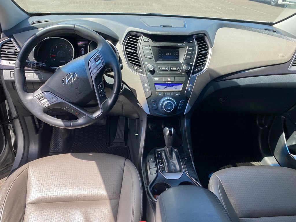 Used 2014 Hyundai Santa Fe GLS w/ Premium Package 05 image 30