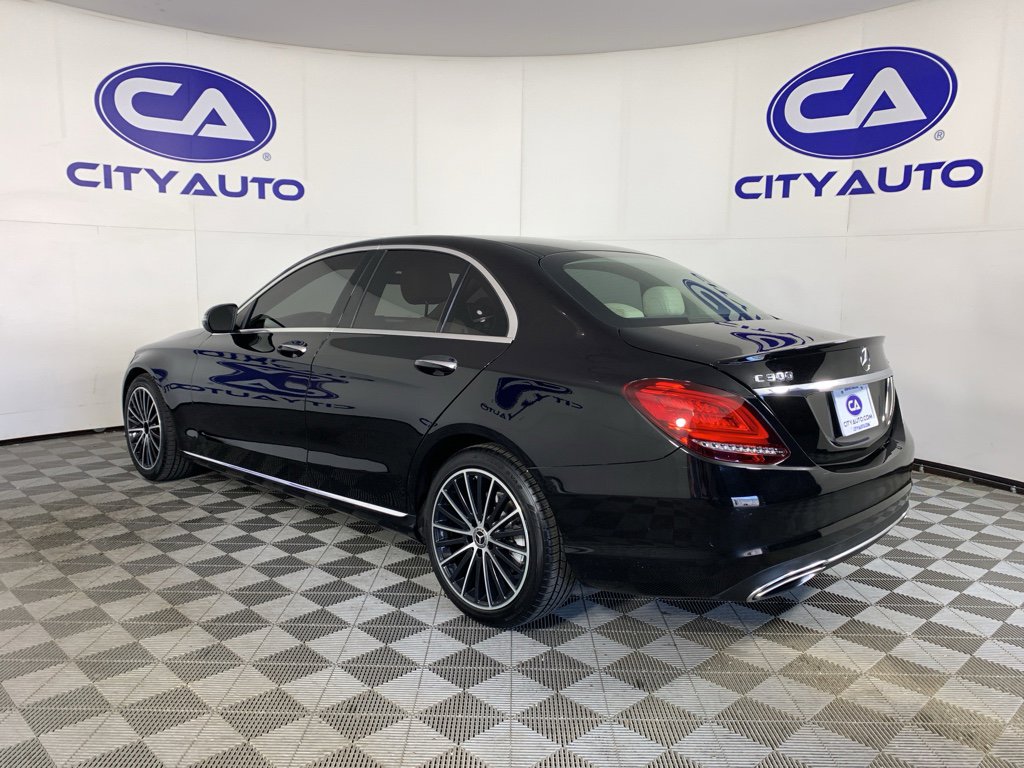 Used 2020 Mercedes-Benz C 300 Sedan image 5