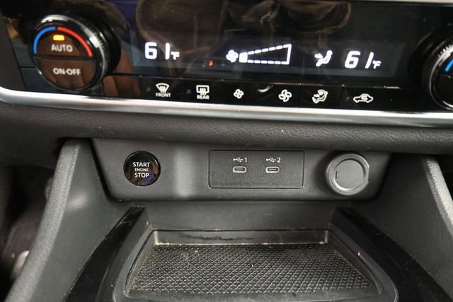 Used 2025 Nissan Rogue SV AWD/4WD image 26