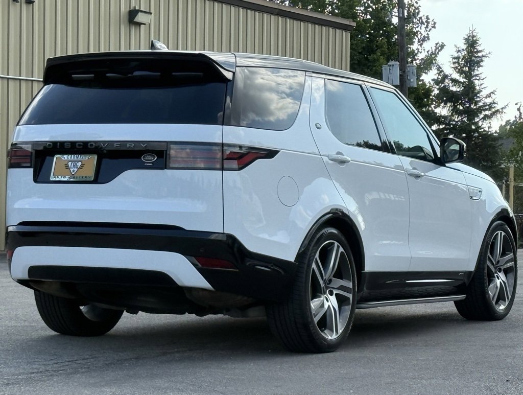 Used 2022 Land Rover Discovery HSE R-Dynamic image 5