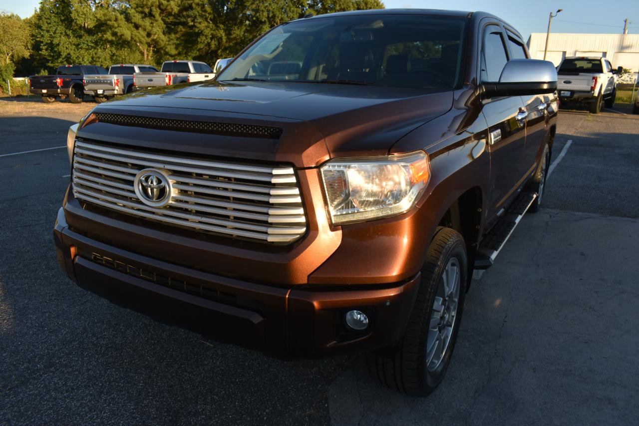 Used 2016 Toyota Tundra Platinum RWD image 2