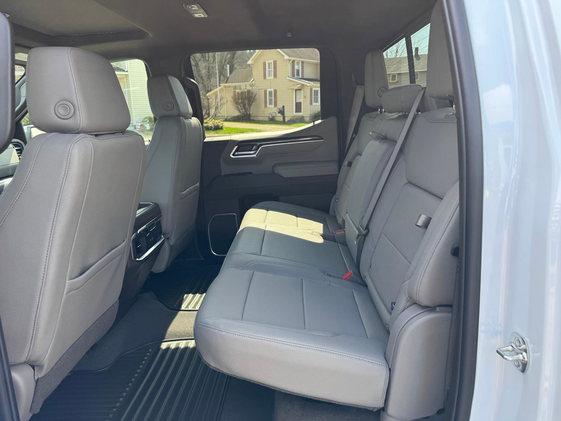 New 2026 Chevrolet Silverado 1500 LTZ w/ LTZ Premium Package AWD/4WD image 47