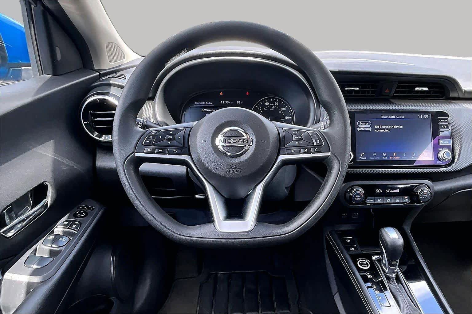 Used 2021 Nissan Kicks SV FWD image 6