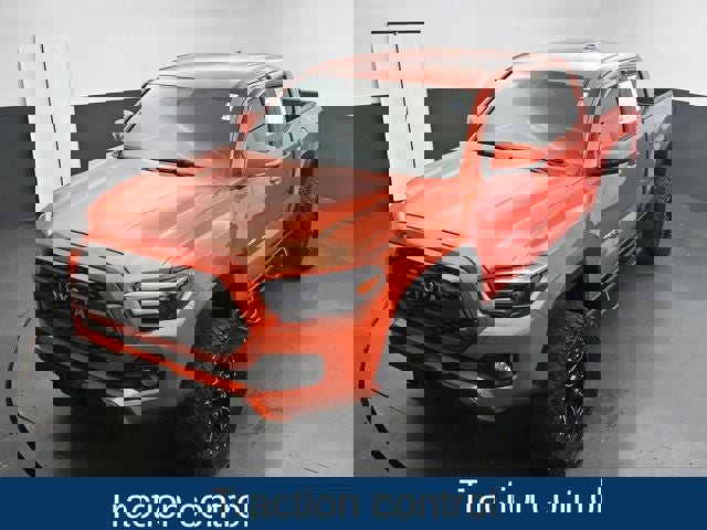 Used 2017 Toyota Tacoma TRD Off-Road w/ Tow Package (A/T) image 15