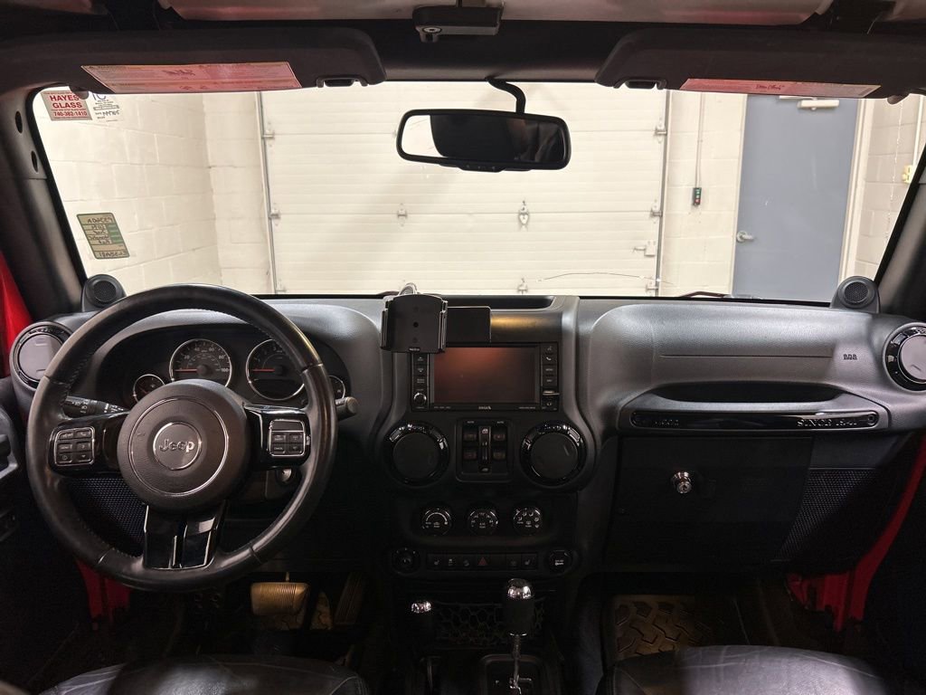 Used 2014 Jeep Wrangler Unlimited Sahara AWD/4WD image 14