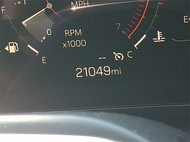 Certified 2025 GMC Yukon XL Denali image 19