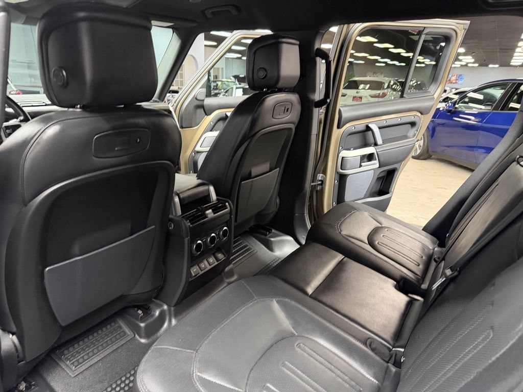 Used 2022 Land Rover Defender 110 X-Dynamic HSE AWD/4WD image 40