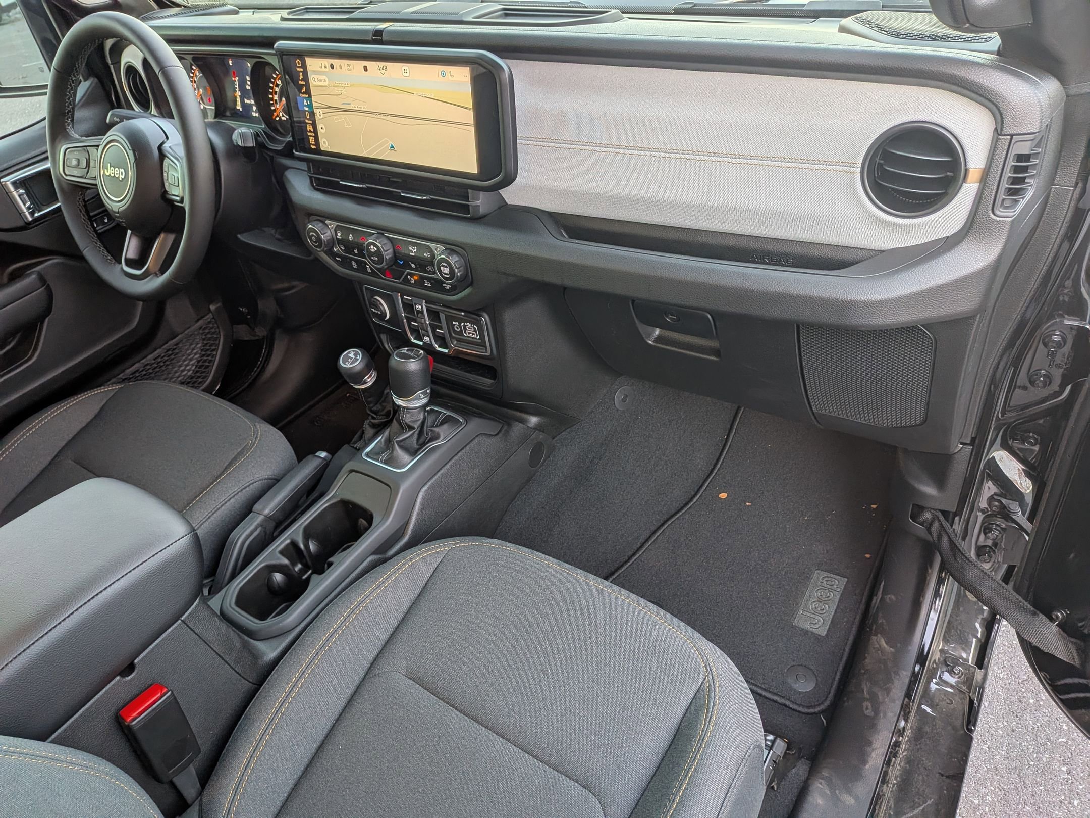 New 2025 Jeep Gladiator Sport image 31