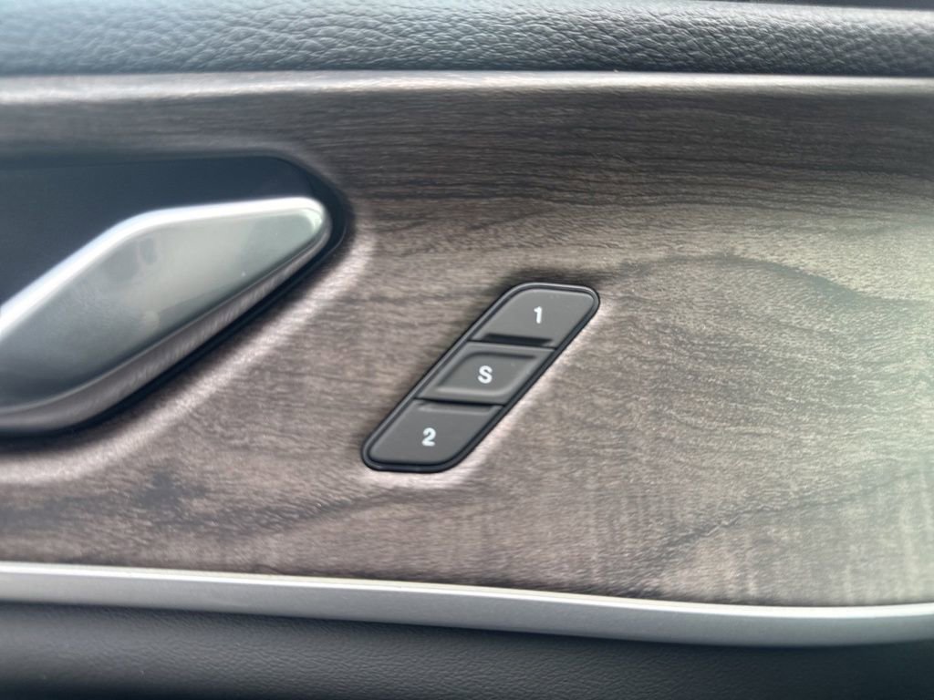 New 2026 Jeep Grand Cherokee Limited image 15