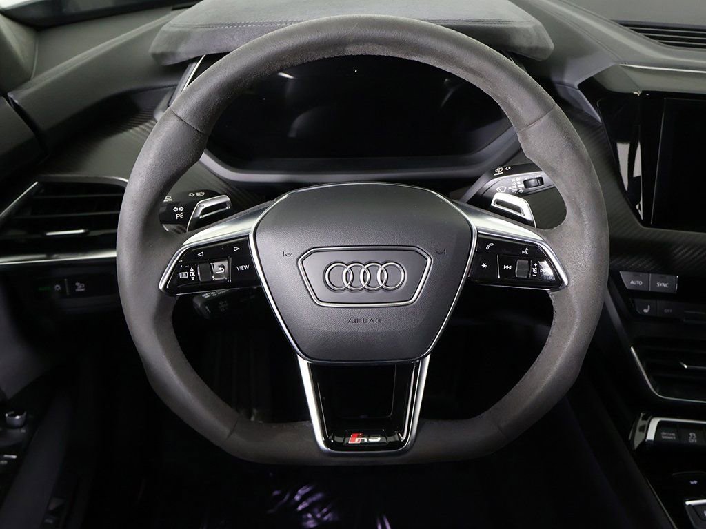 Used 2024 Audi RS e-tron GT w/ Carbon Performance Package AWD/4WD image 42