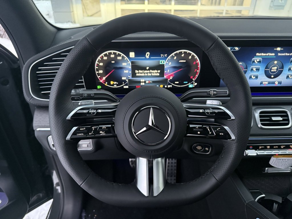 Used 2026 Mercedes-Benz GLS 450 4MATIC image 18