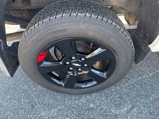 Used 2017 Chevrolet Silverado 1500 LTZ Z71 w/ Redline Edition image 29