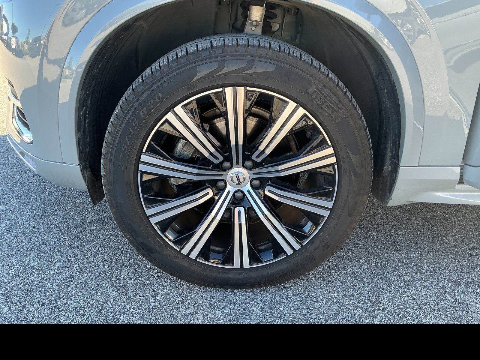 Certified 2025 Volvo XC90 B5 Core AWD/4WD image 25