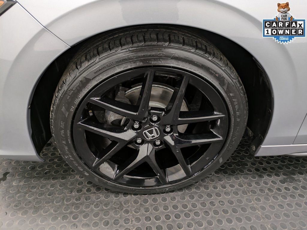 Used 2023 Honda Civic Sport image 8