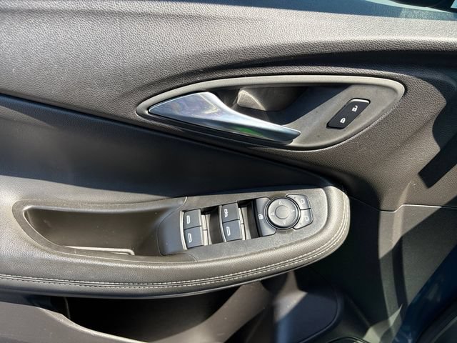 Used 2024 Buick Encore GX Preferred w/ Comfort Package FWD image 18