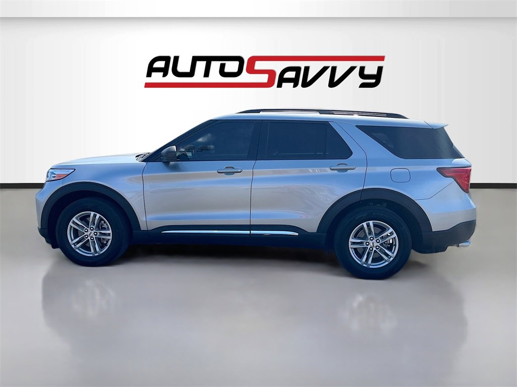 Used 2022 Ford Explorer XLT image 4