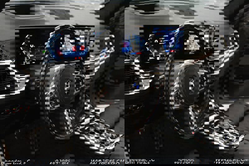 Used 2023 BMW X7 M60i w/ Climate Comfort Package image 14