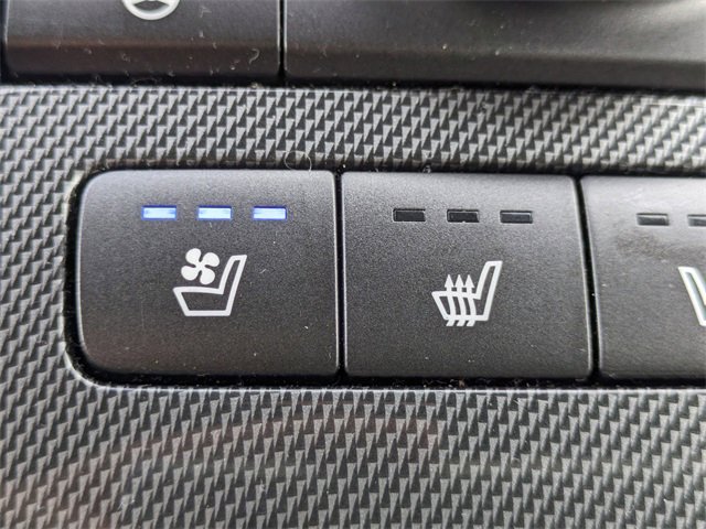 Used 2023 Hyundai Santa Fe Limited image 24