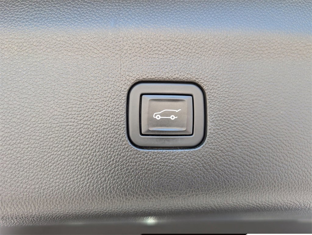 Used 2021 Buick Enclave Avenir w/ Avenir Technology Package image 30