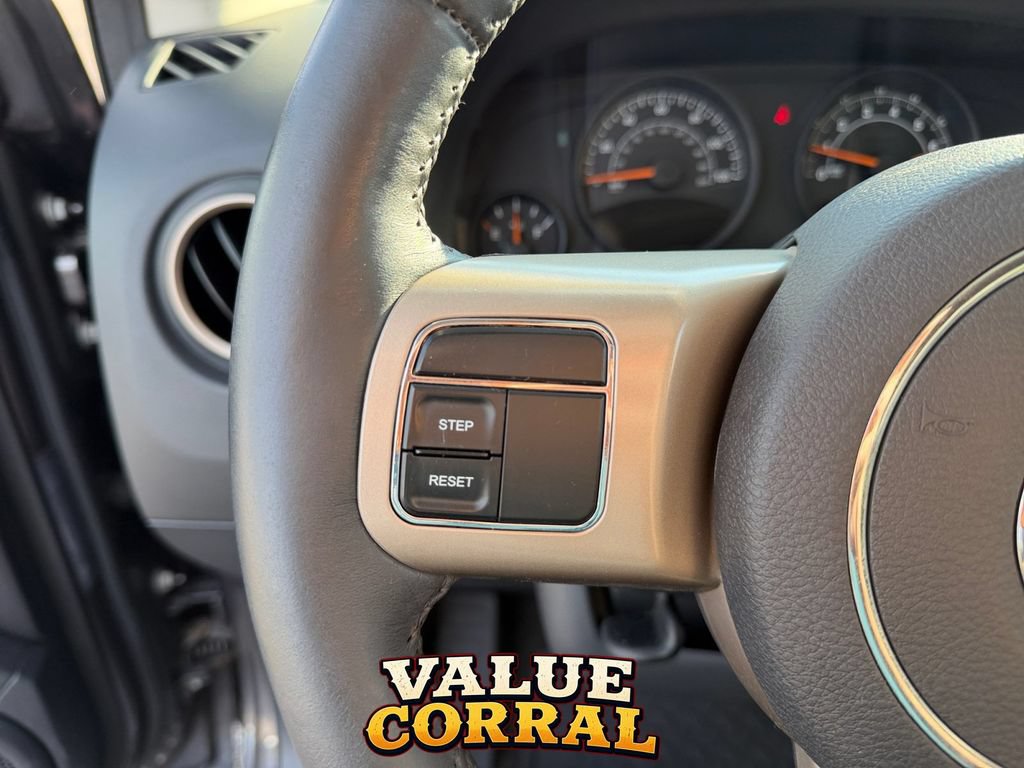 Used 2016 Jeep Compass 75th Anniversary w/ Power Value Group AWD/4WD image 28