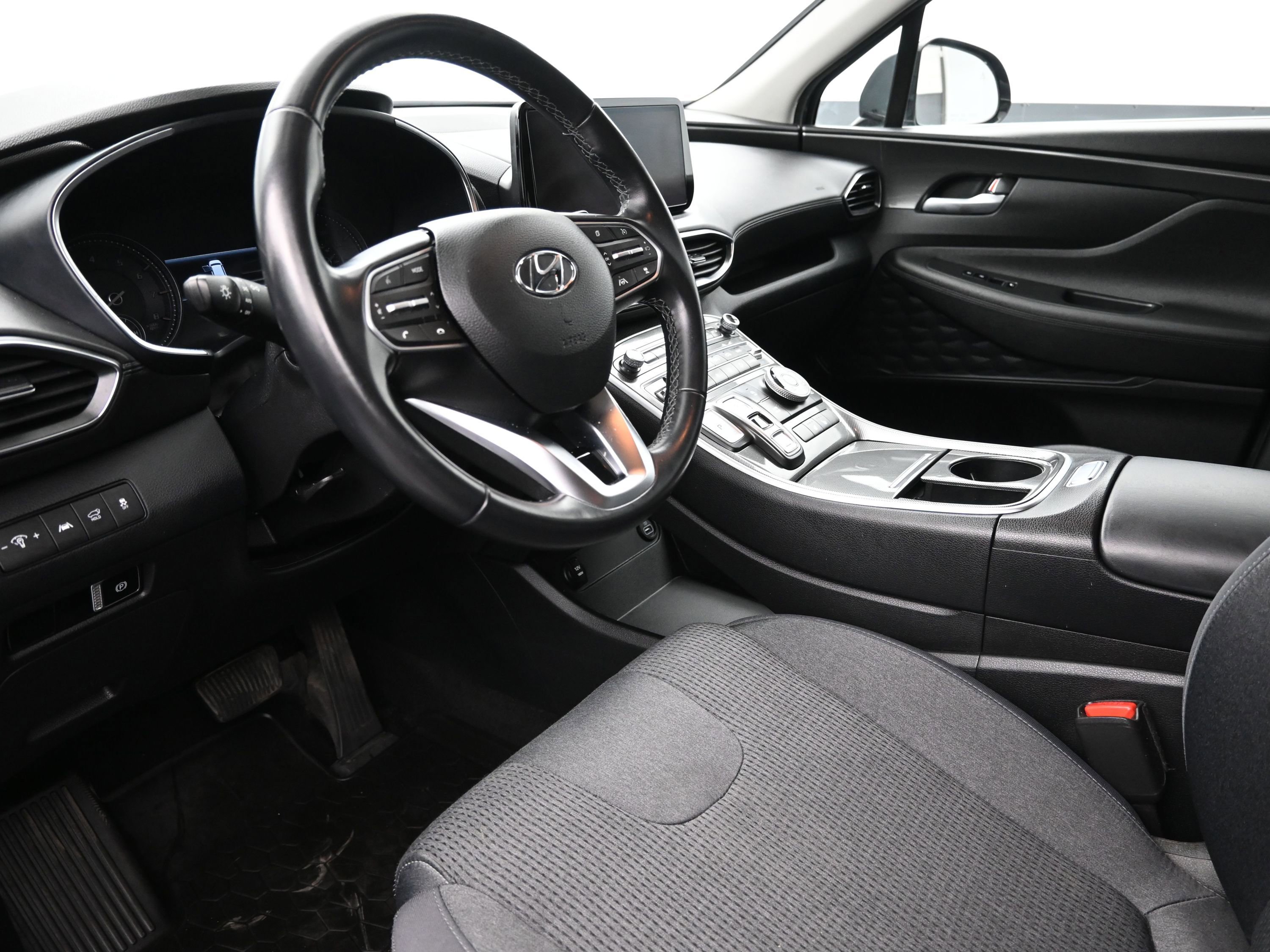 Used 2023 Hyundai Santa Fe SEL image 10