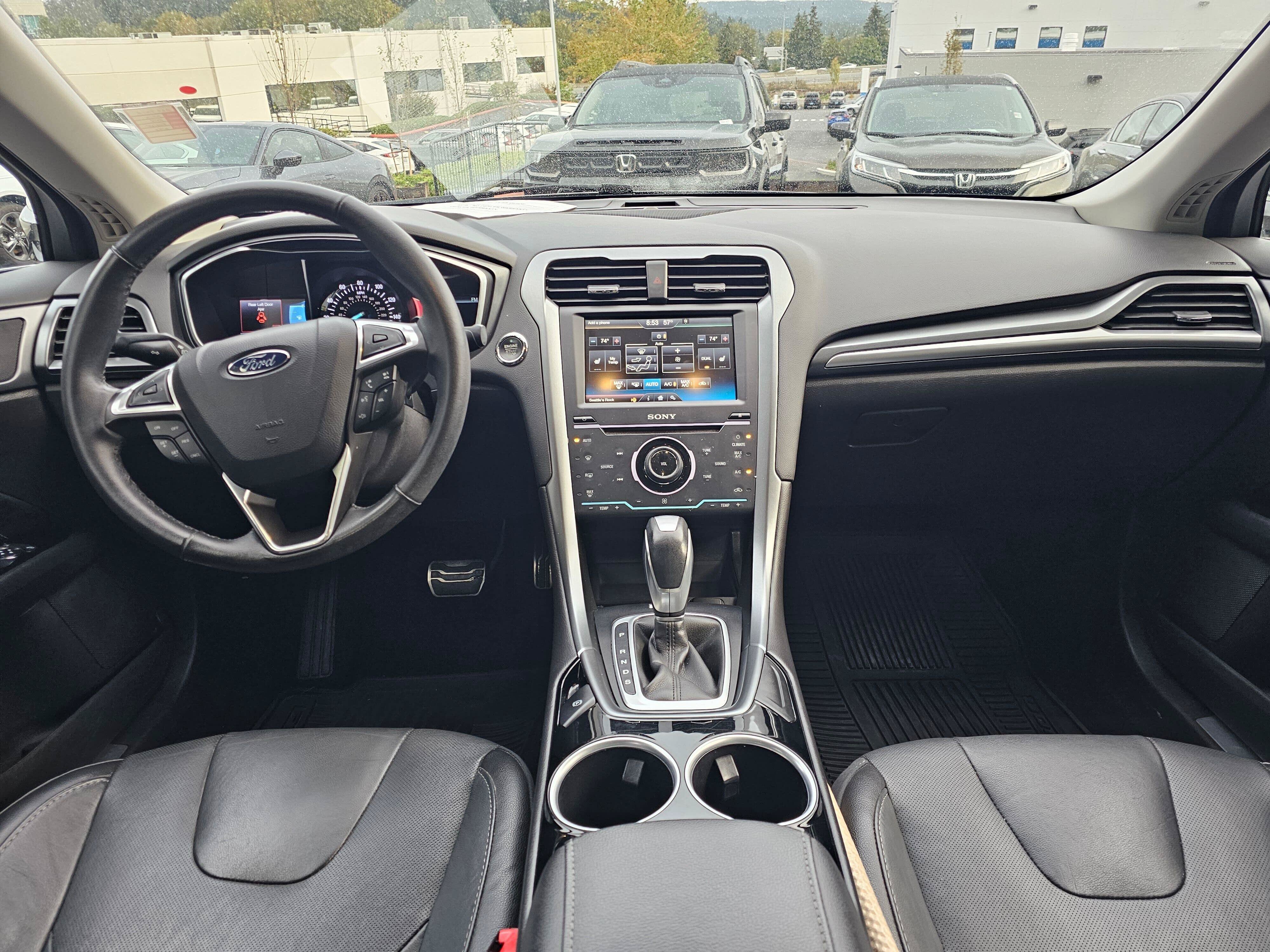 Used 2014 Ford Fusion Titanium FWD image 22
