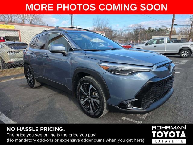 Used 2024 Toyota Corolla Cross XSE w/ Convenience Package image 4