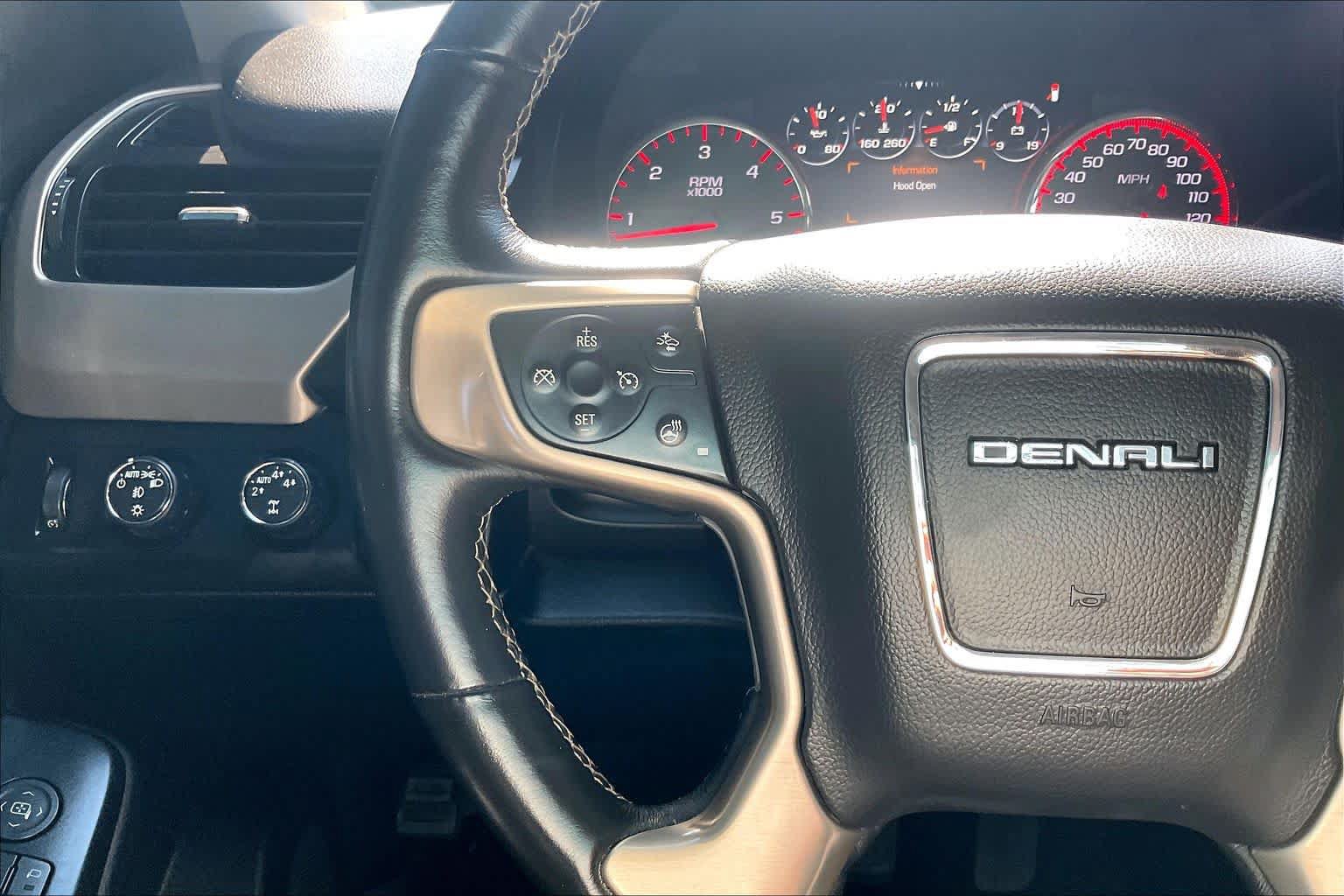 Used 2016 GMC Yukon Denali w/ Open Road Package AWD/4WD image 23