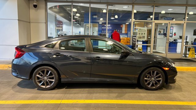 Used 2020 Honda Civic EX image 2