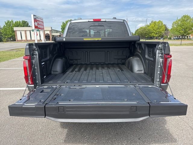 Used 2024 Ford F150 King Ranch w/ FX4 Off-Road Package AWD/4WD image 18