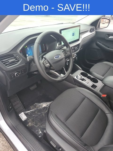 New 2026 Ford Escape SE FWD image 34