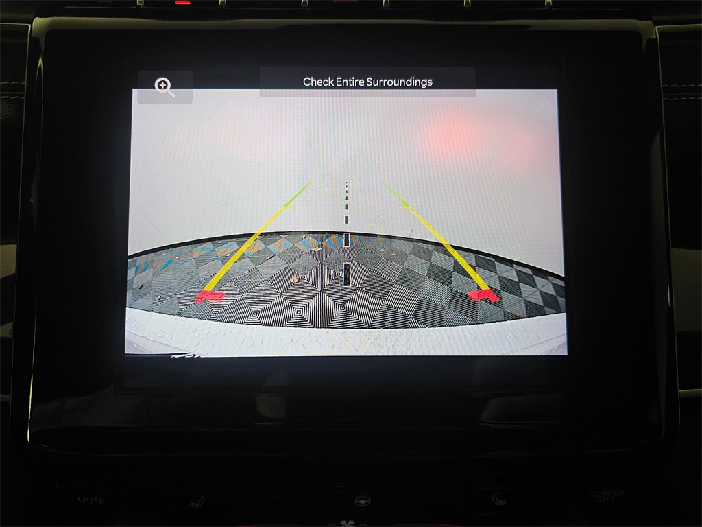 Used 2022 Jeep Grand Cherokee L Laredo image 35