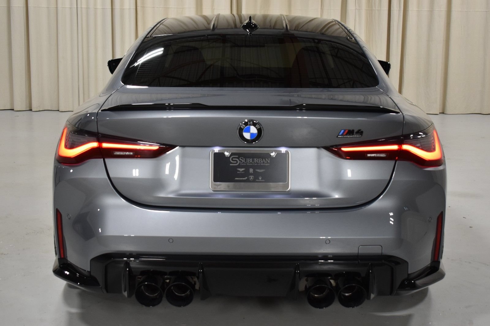Used 2023 BMW M4 Competition RWD image 6